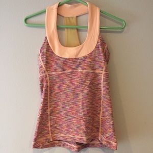 🎈SALE!!🎈 Lululemon | Scoop neck tank